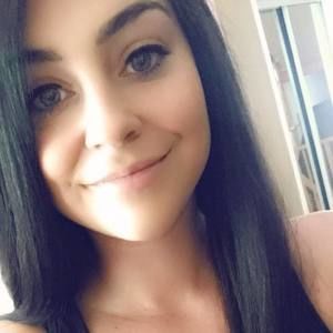 Meet your Posher, Jade